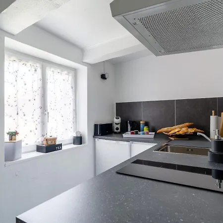 Le Duplex Des Vignes, Ideal Pro, Confortable Et Paisible Dans Le Sundgau En Sud Alsace, Aeroport Bale-mulhouse A 25 Mn En Voiture, Arrivee Autonome, Wi Fi Debit, 2 Places De Parking Gratuit * Waldighoffen