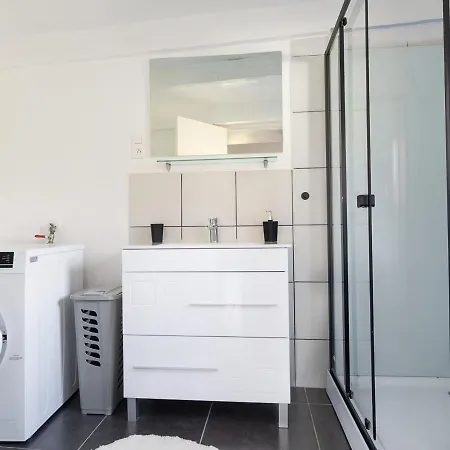 Le Duplex Des Vignes, Ideal Pro, Confortable Et Paisible Dans Le Sundgau En Sud Alsace, Aeroport Bale-mulhouse A 25 Mn En Voiture, Arrivee Autonome, Wi Fi Debit, 2 Places De Parking Gratuit
