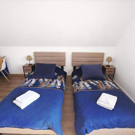Apartment Le Duplex Des Vignes, Ideal Pro, Confortable Et Paisible Dans Le Sundgau En Sud Alsace, Aeroport Bale-mulhouse A 25 Mn En Voiture, Arrivee Autonome, Wi Fi Debit, 2 Places De Parking Gratuit