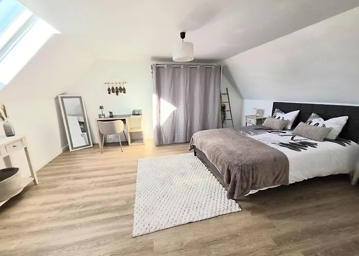 Le Duplex Des Vignes - Calme - Wi-fi - Parking Apartment *