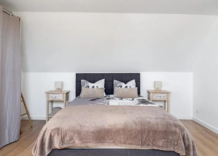 Le Duplex Des Vignes - Calme - Wi-fi - Parking Apartmán